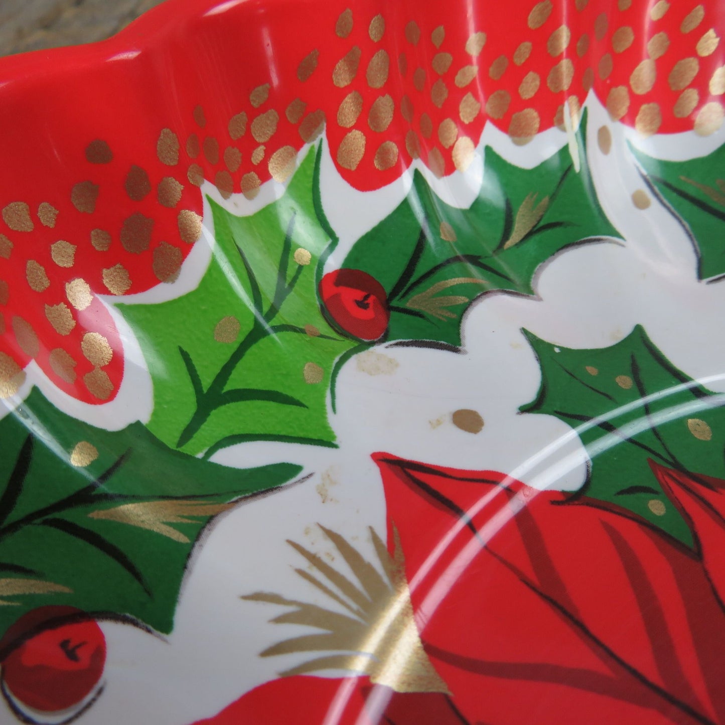 Vintage Poinsettia Cookie Plate Plastic Platter Scalloped Edge Serving Dish Gift Tray Holly Hostess Party Red Green