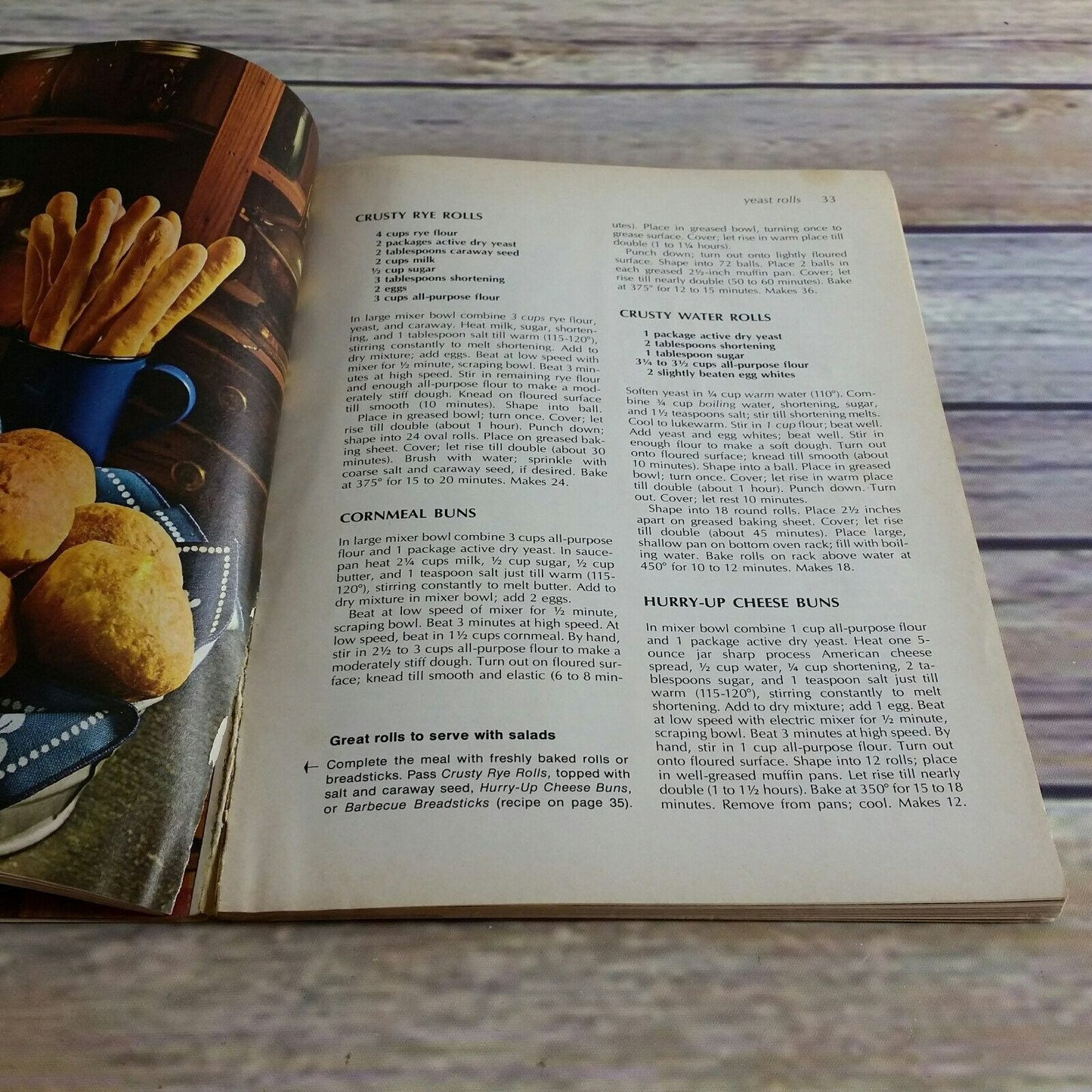 Vintage Cookbook Homemade Breads Recipes Better Home and Gardens 1981 Paperback Bread Recipes Baking Bread yeast Breads Sourdough Natural