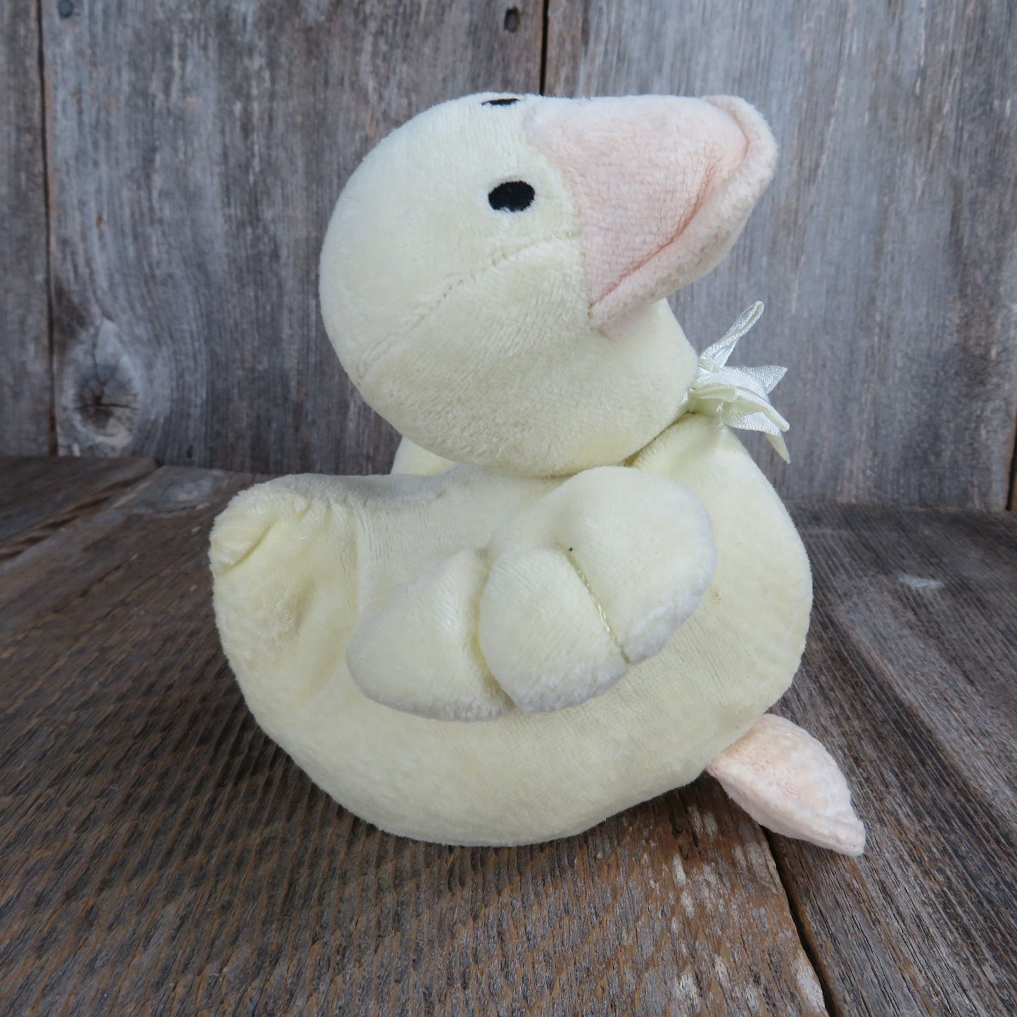 Vintage Duck Duckling Plush Easter Chick Bird Mary Meyer Beanie Bean Bag Stuffed Animal Yellow 1997