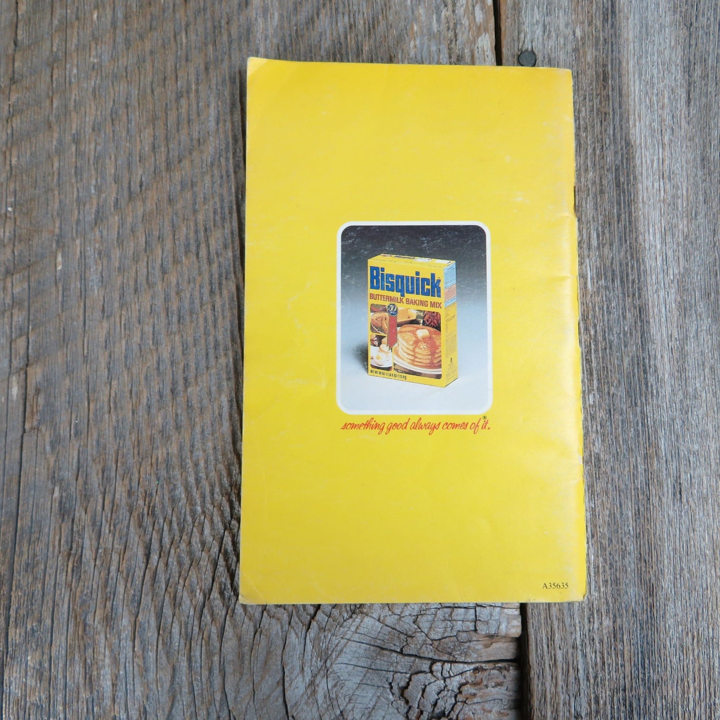 Vintage Bisquick Pamphlet Cookbook Betty Crocker's Creative Recipes Booklet 1980 Paperback General Mills