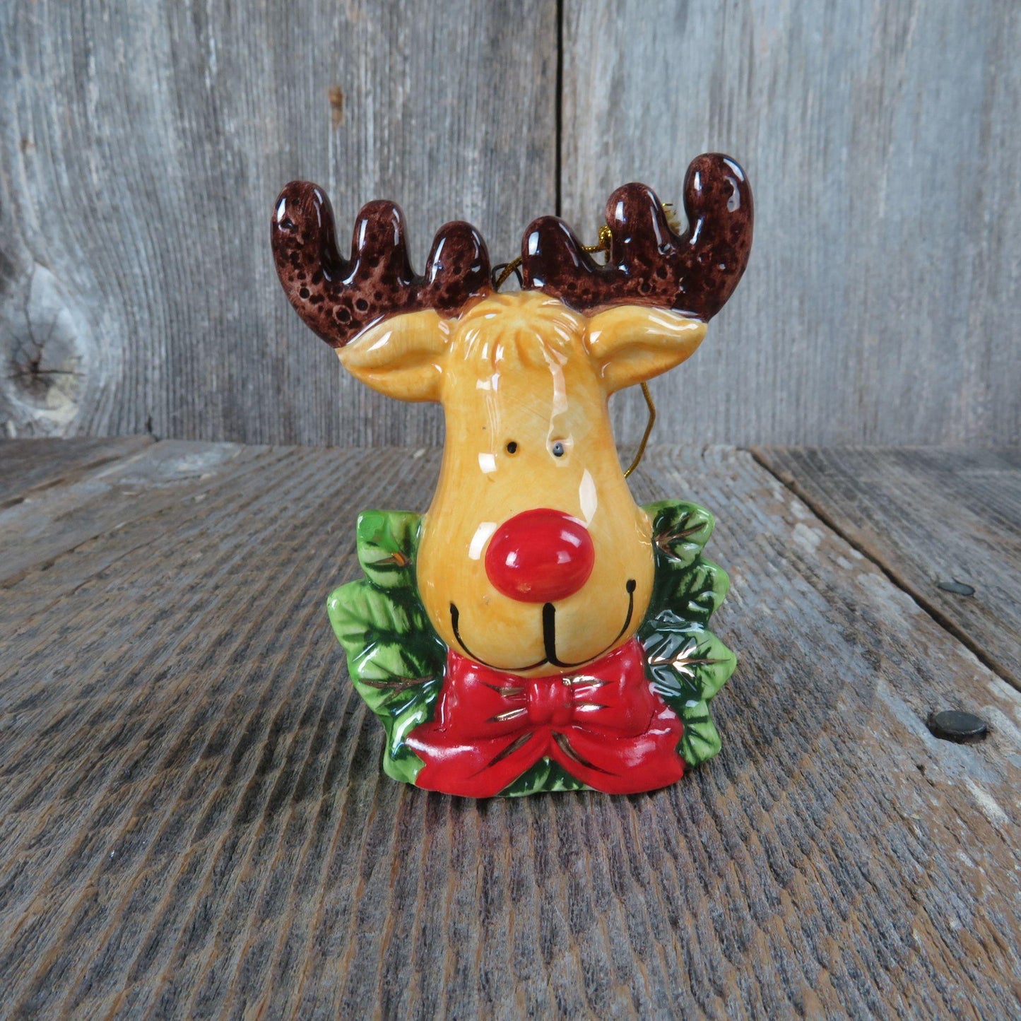 Vintage Moose Head Ornament Porcelain Ceramic Glossy Wreath Bow Christmas
