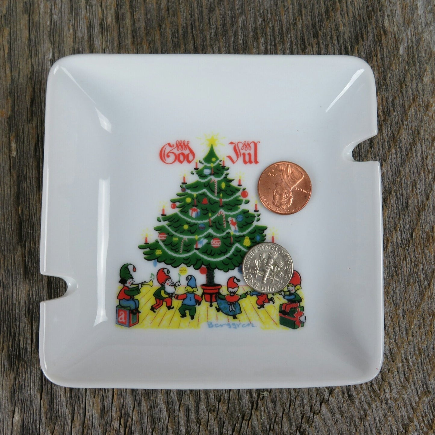 Vintage Christmas Ashtray Dish Berggren "GOD JUL"  Dish Bowl Ashtray Relish Tree Elves
