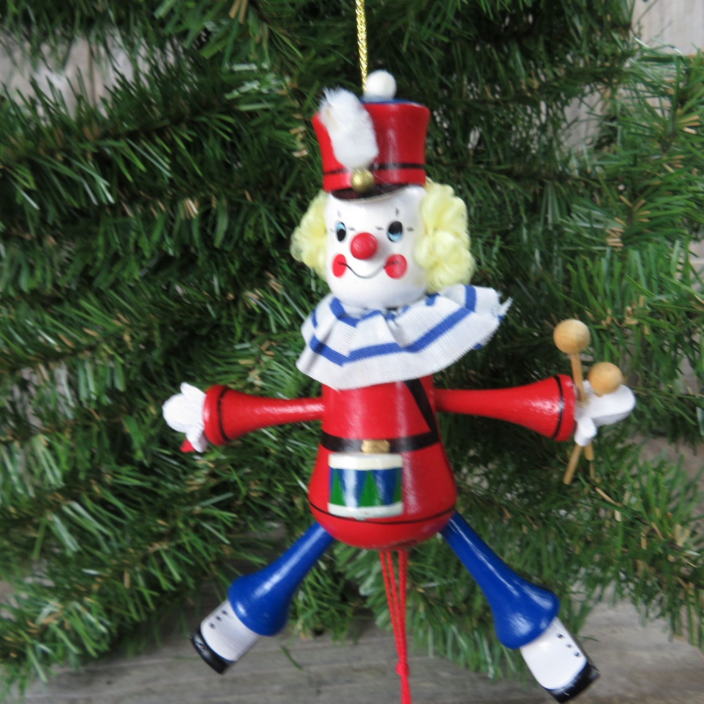 Wood Pull String Clown Ornament Kurt Adler Vintage Jumping Circus Drummer Christmas 1990