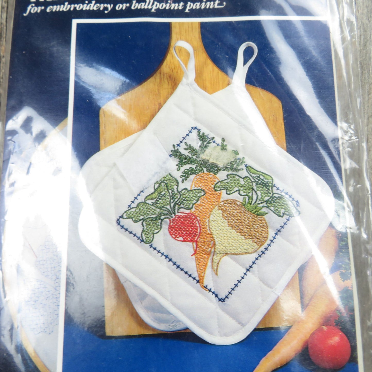 Potholder Embroidery Kit Vegetables Vogart Ballpoint Paint Gift Needlecraft Housewarming