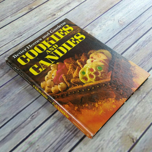 Vintage Cookbook Cookies and Candies Recipes Better Homes and Gardens 1967 2nd Printing