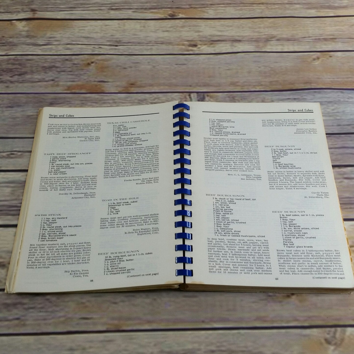 Vintage Sorority Cookbook Beta Sigma Phi International Meats Seafood 1967 Spiral Bound 2000 Recipes