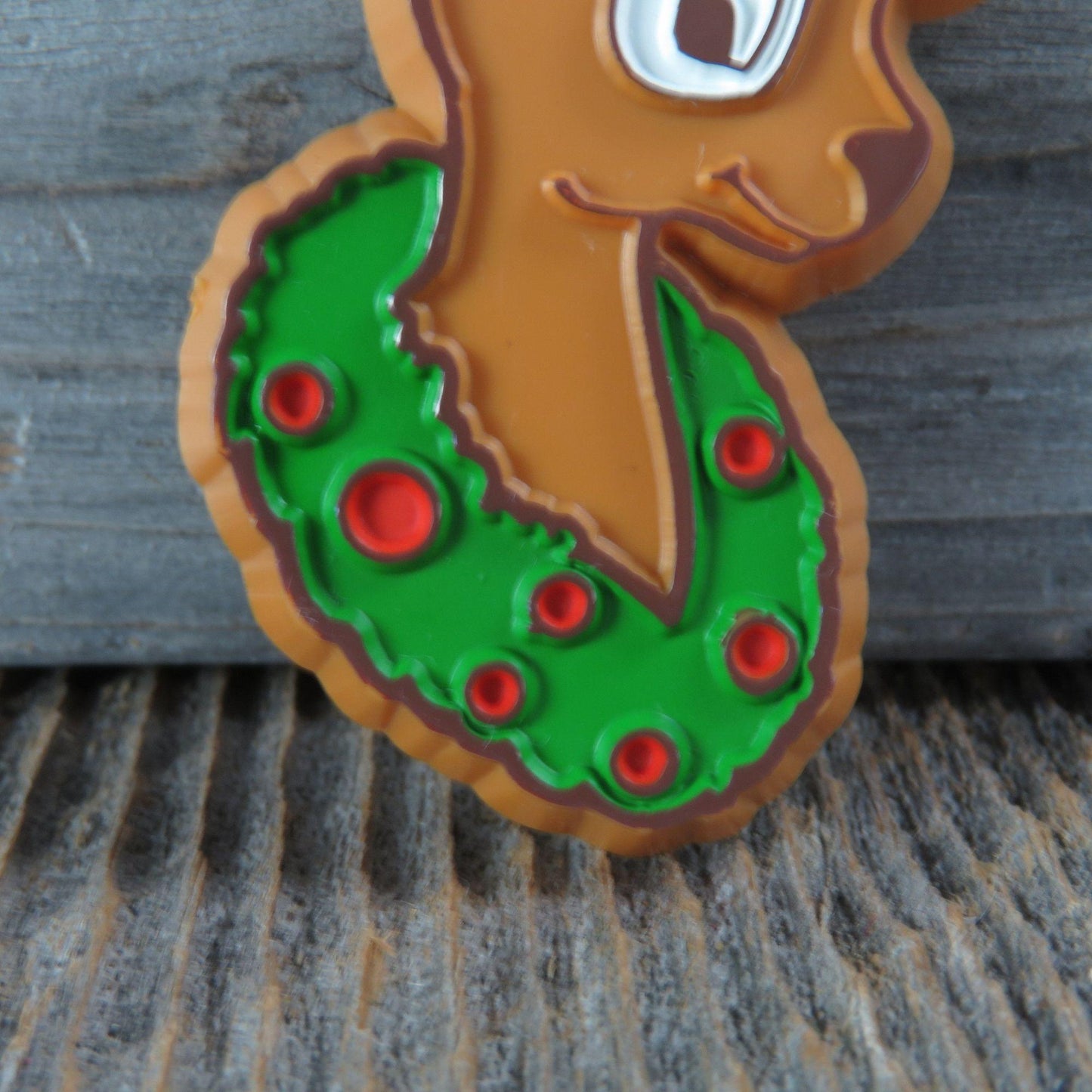 Vintage Reindeer Christmas Pin Brooch Hallmark Wreath Brown Green Holiday
