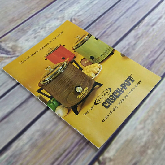 Vintage Rival Crock Pot Cookbook Owner's Manual Recipes Slow Cooker 1970s Paperback Booklet 427-399