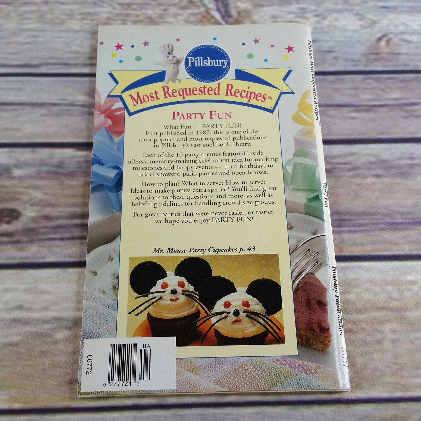 Vintage Cookbook Pillsbury Most Requested Recipes Party Fun 1994 Paperback Booklet