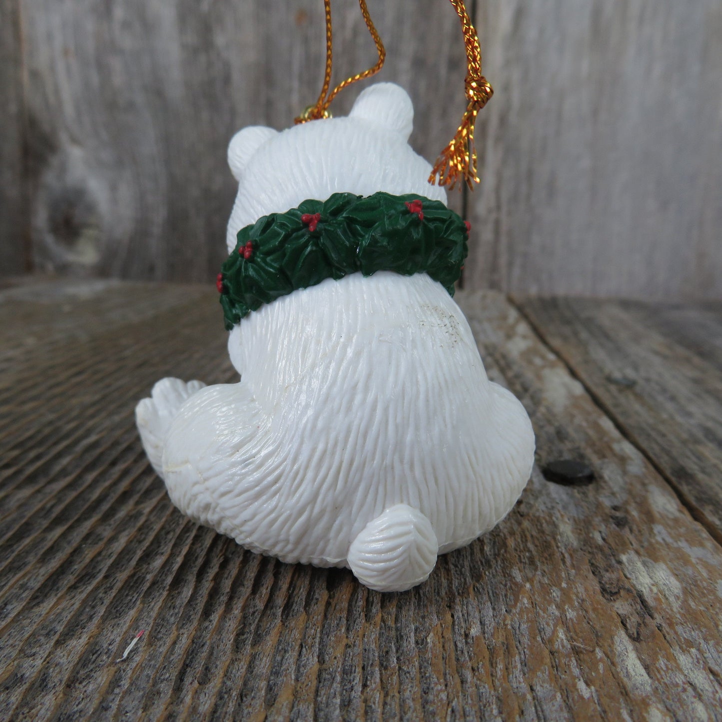 Vintage Polar Bear Ornament Snowflakes Christmas Wreath White Westmar