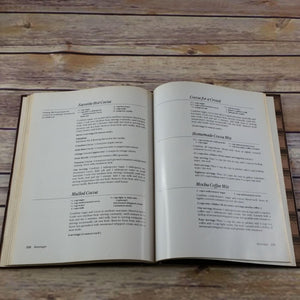 Vintage Cookbook Hersheys Chocolate Treasury Cocoa Cookbook Recipes 1984 Classic Recipes Favorite Brand Recipes
