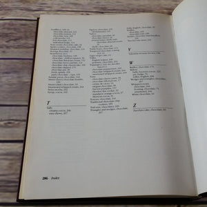 Vintage Cookbook Hersheys Chocolate Treasury Cocoa Cookbook Recipes 1984 Classic Recipes Favorite Brand Recipes