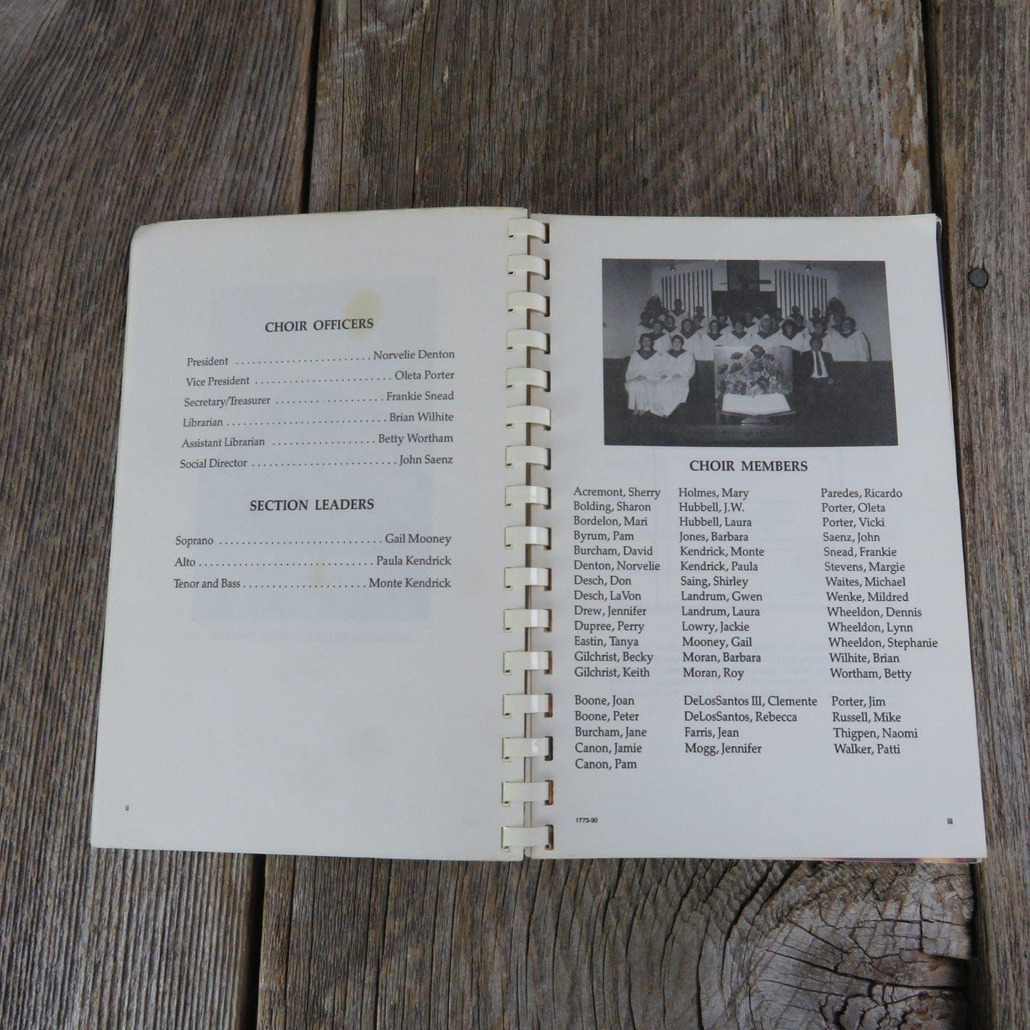 Vintage Texas Cookbook Houston Braeburn Valley Baptist Church Choir Heavenly Delights  1990