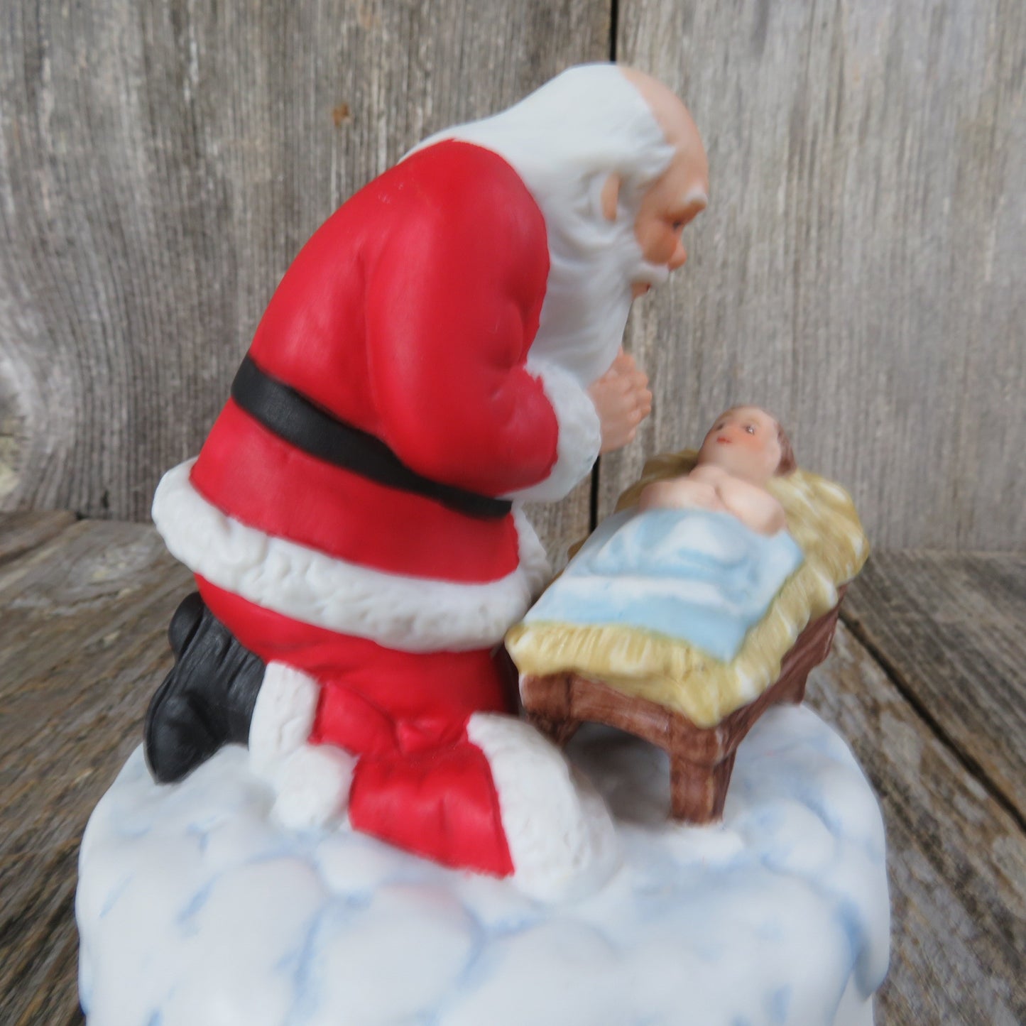 Vintage Kneeling Santa Music Box Jesus Christ Manger with Santa Claus Roman Nativity Santa Claus Figurine Christmas