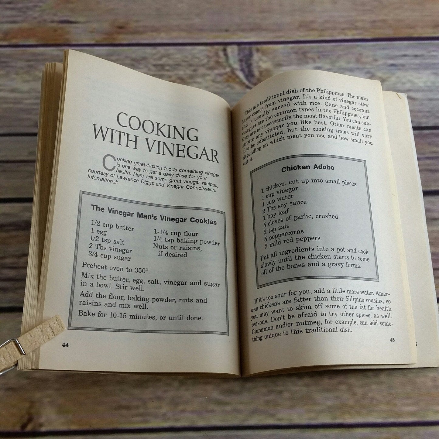 Vintage Cookbook Garlic and Vinegar Natures Healing Twins Julia Charles 2000 Paperback